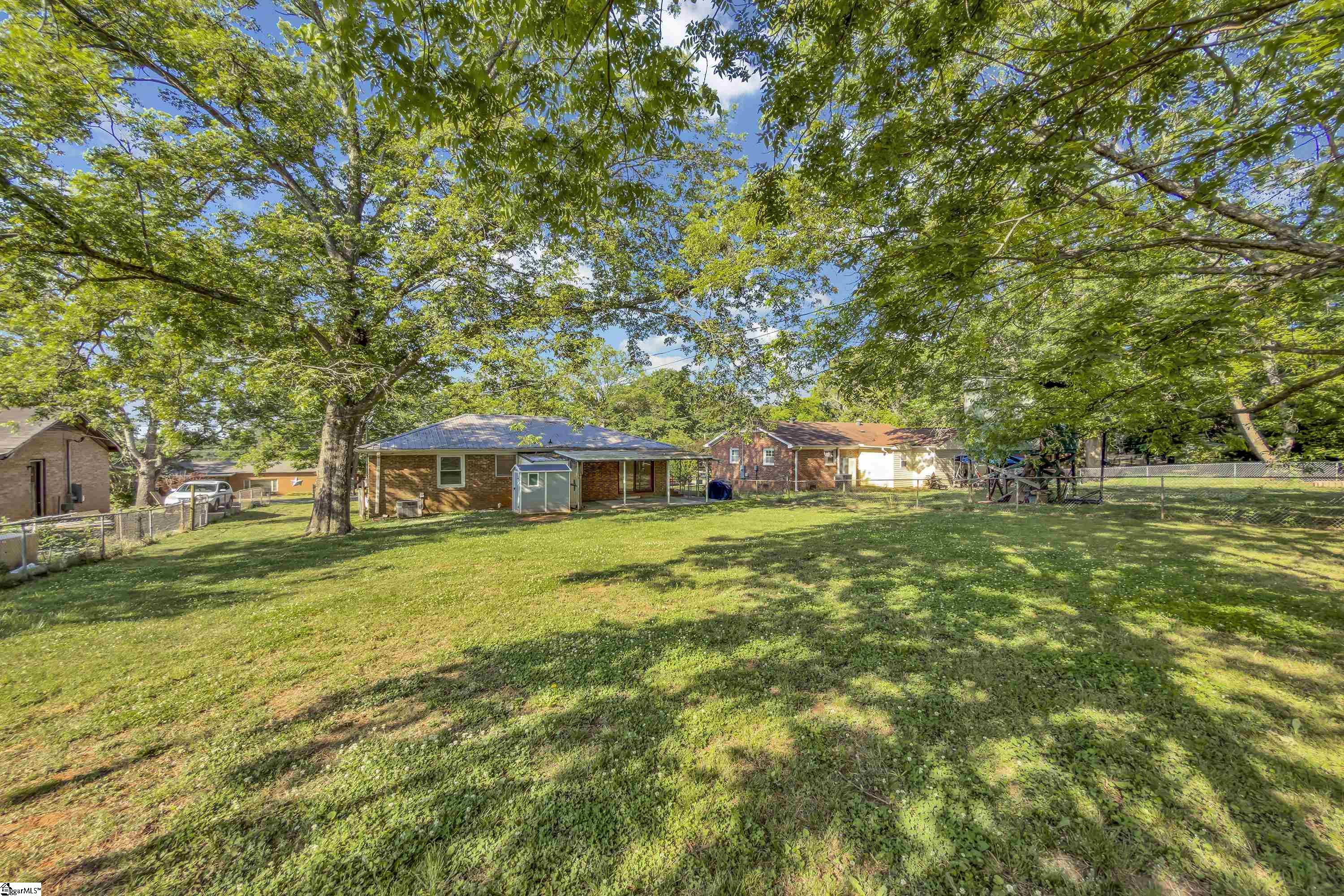 109 Center Drive