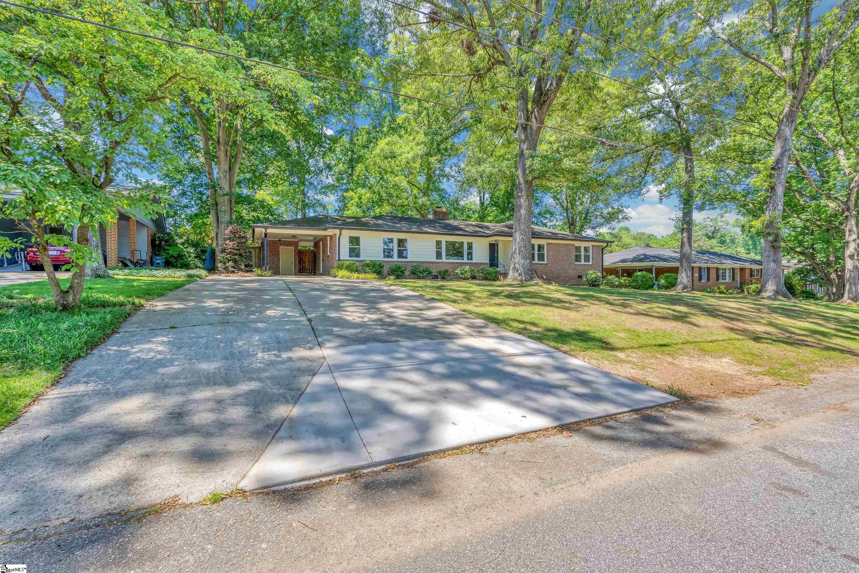 207 Melbourne Lane