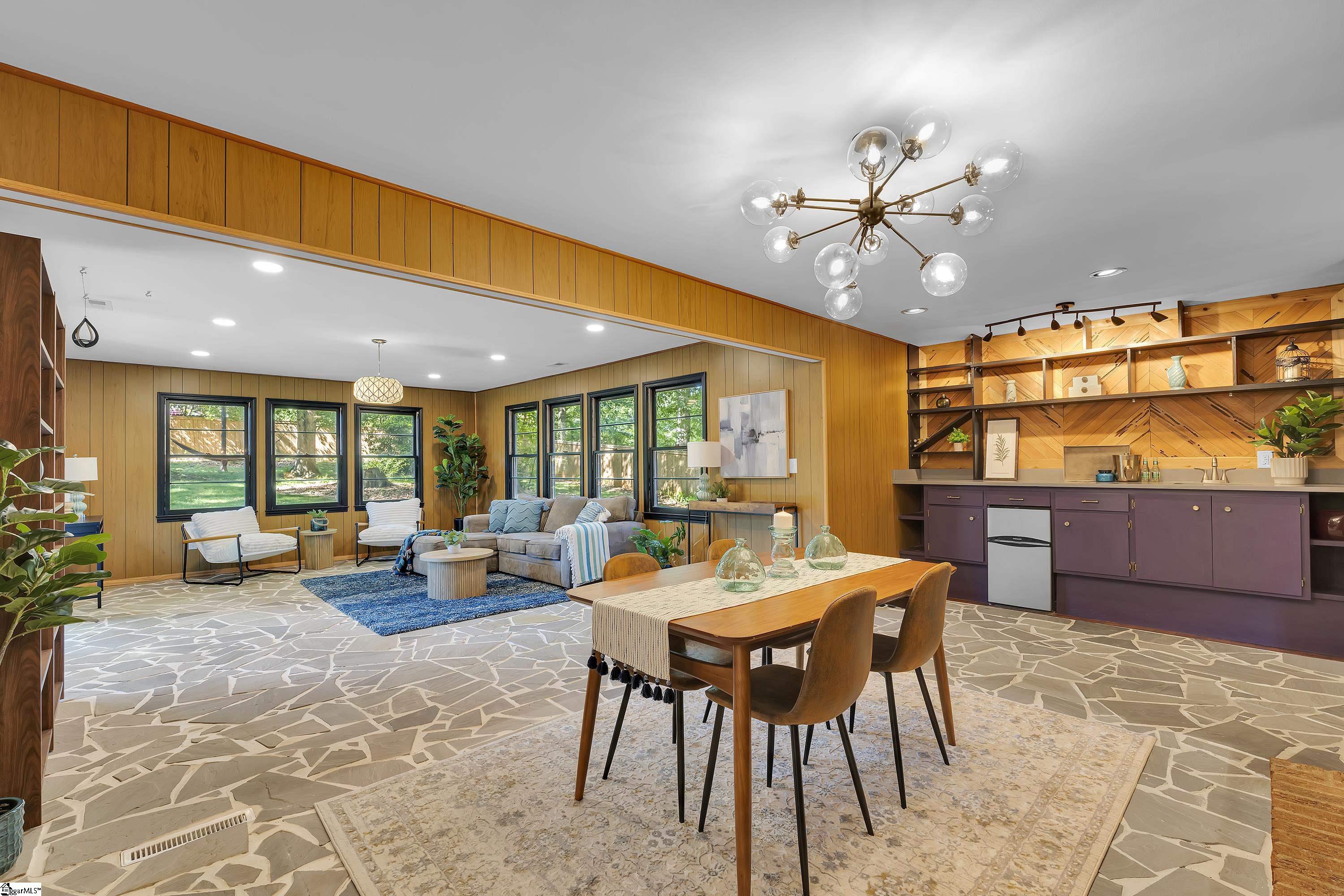 207 Melbourne Lane