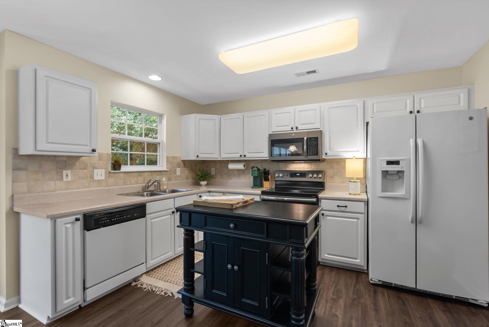 108 Bathurst Lane