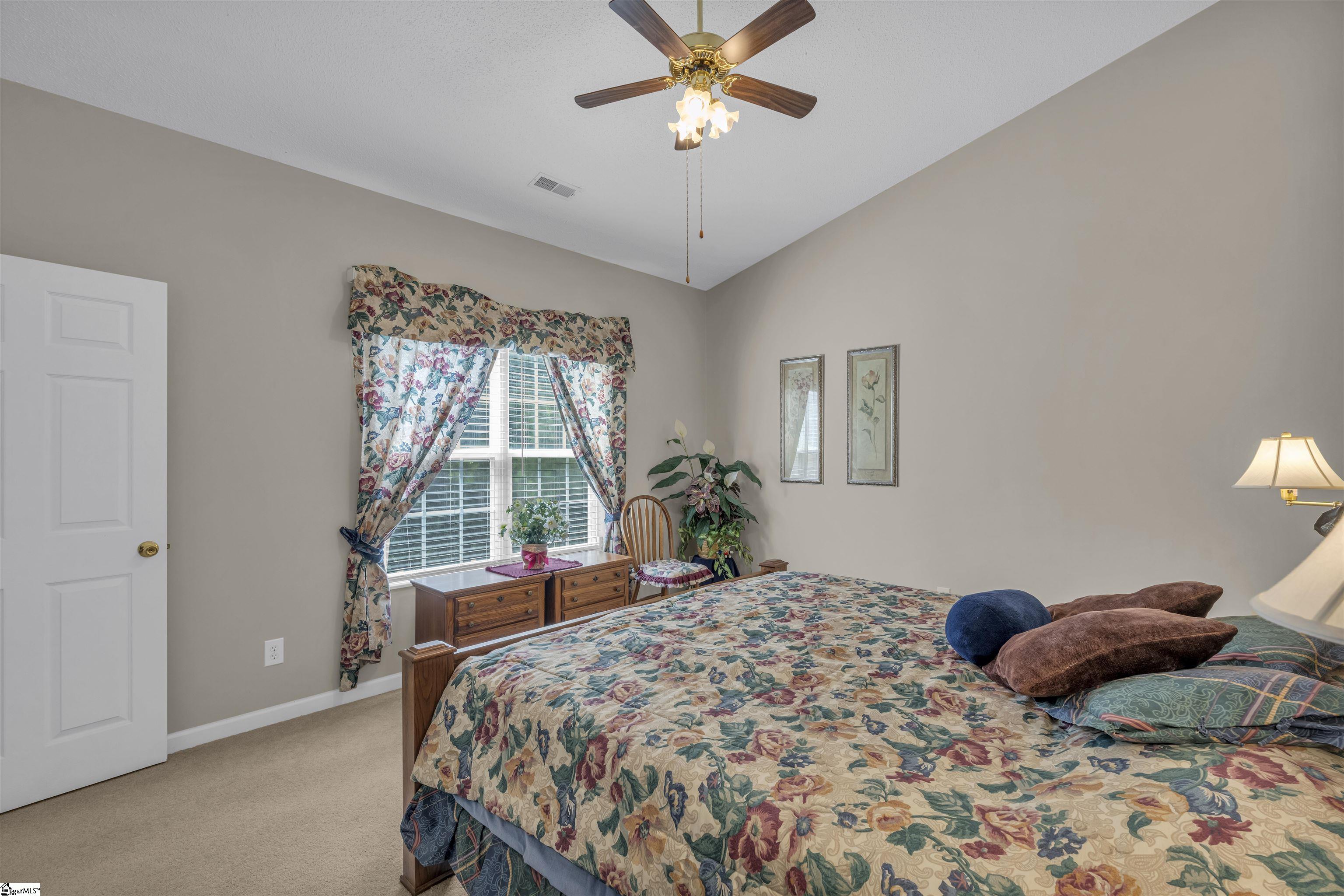190 Wexford Drive Suite 200