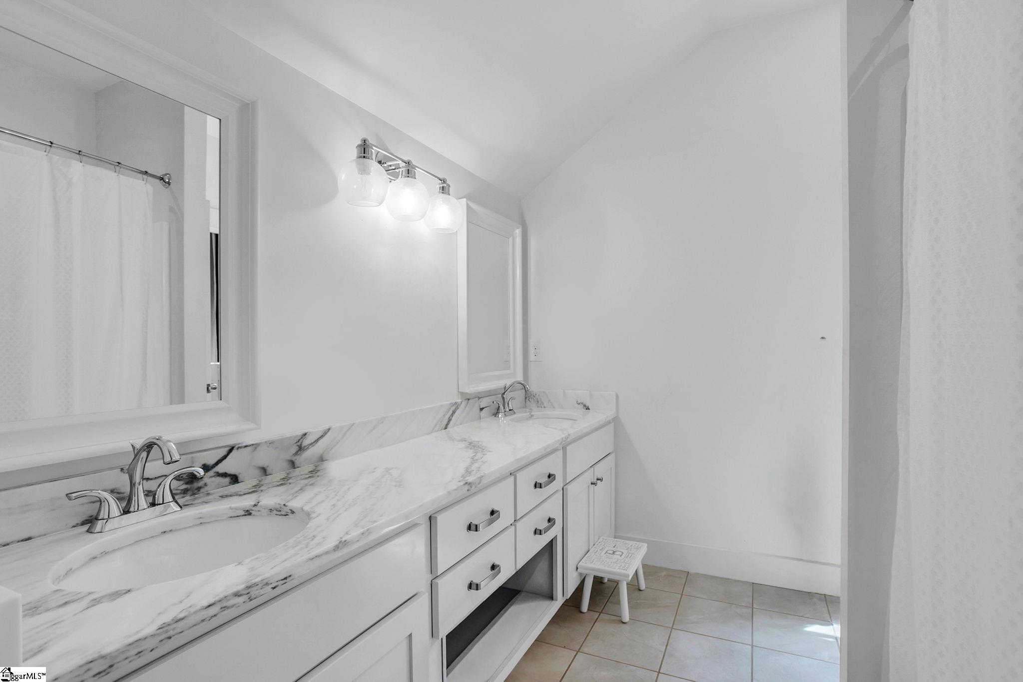 50 Pleasant Valley Trail
