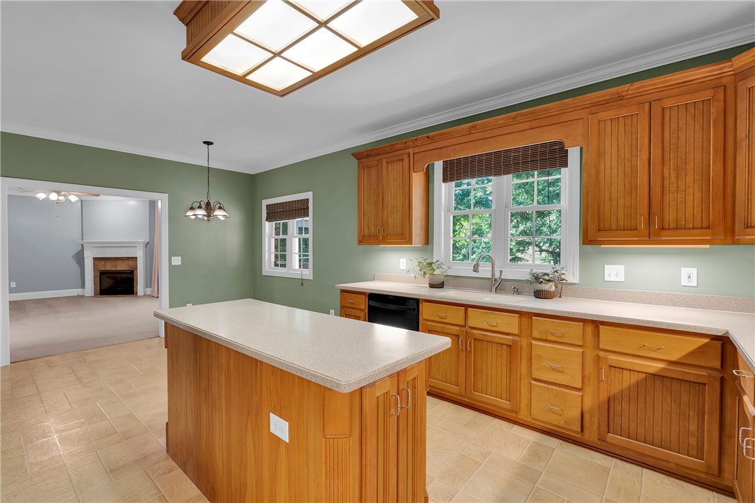 406 Hopewell Ridge