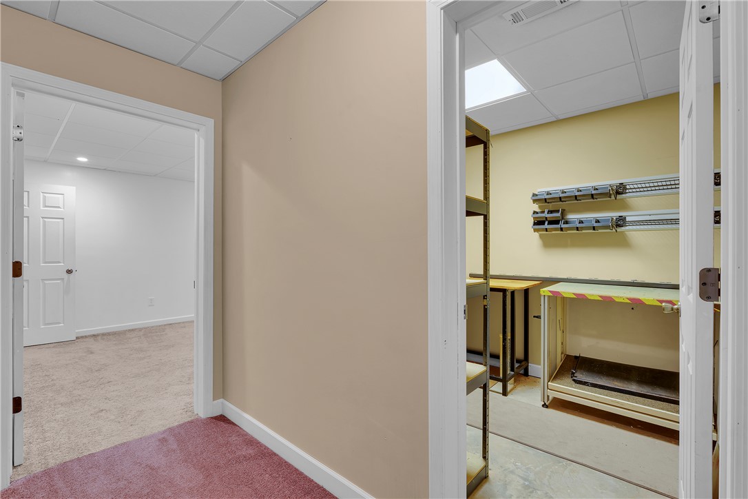 406 Hopewell Ridge