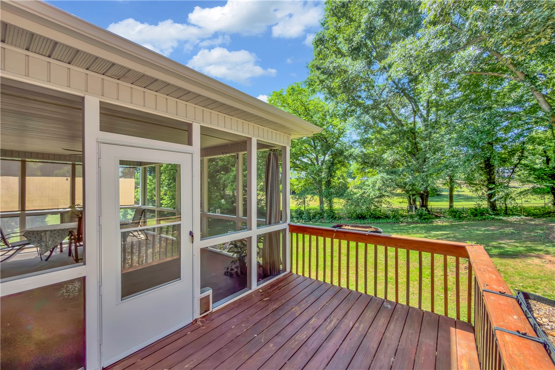 406 Hopewell Ridge