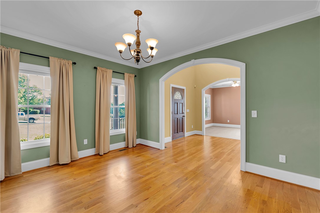 406 Hopewell Ridge