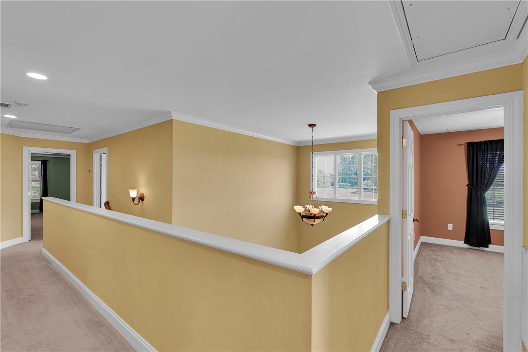 406 Hopewell Ridge