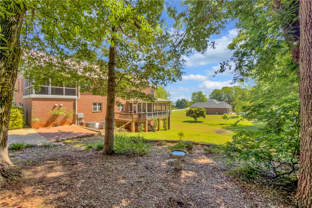 406 Hopewell Ridge