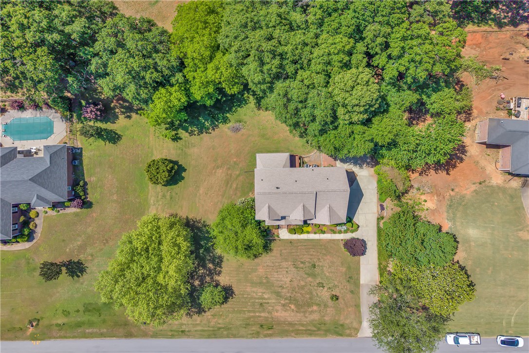 406 Hopewell Ridge