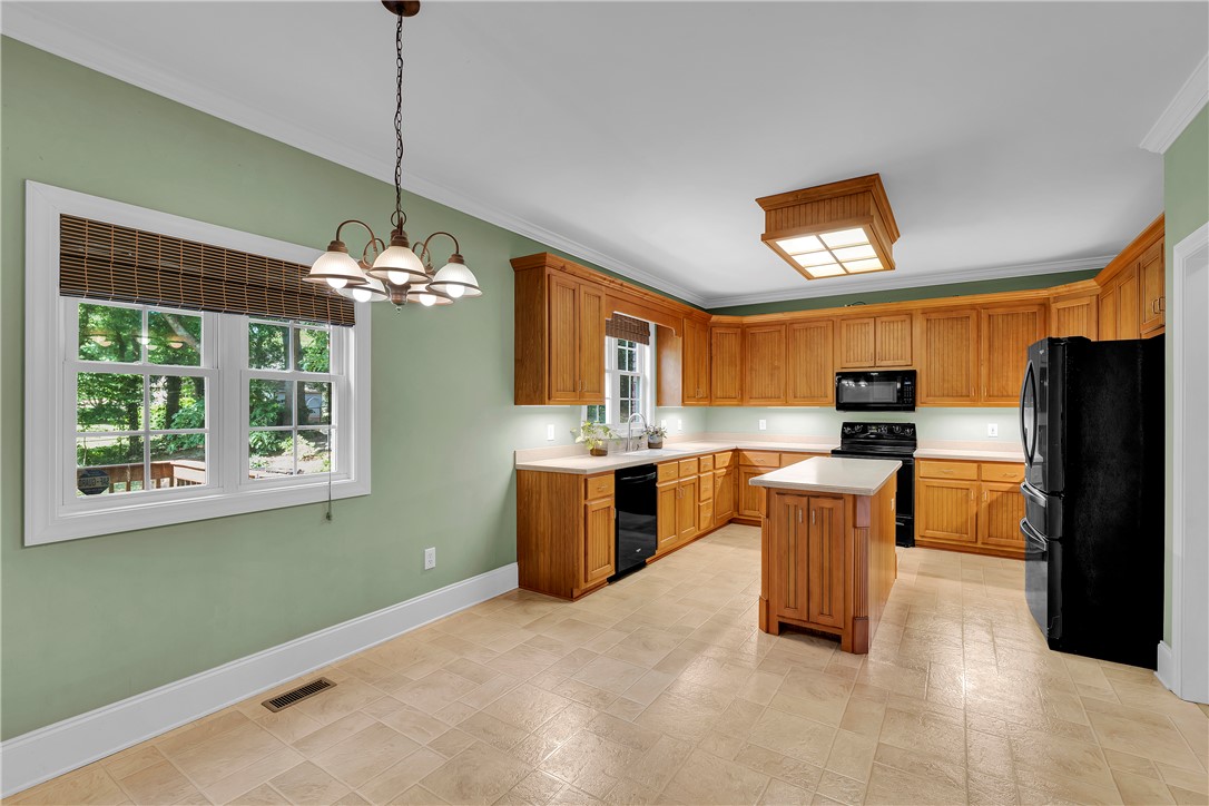 406 Hopewell Ridge