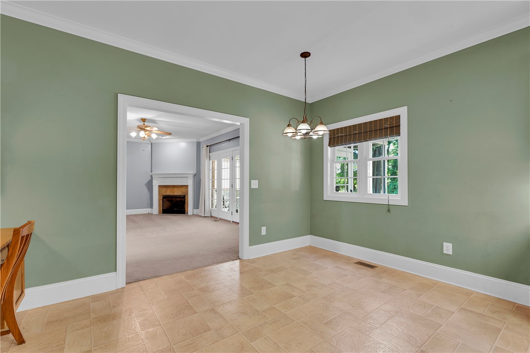 406 Hopewell Ridge