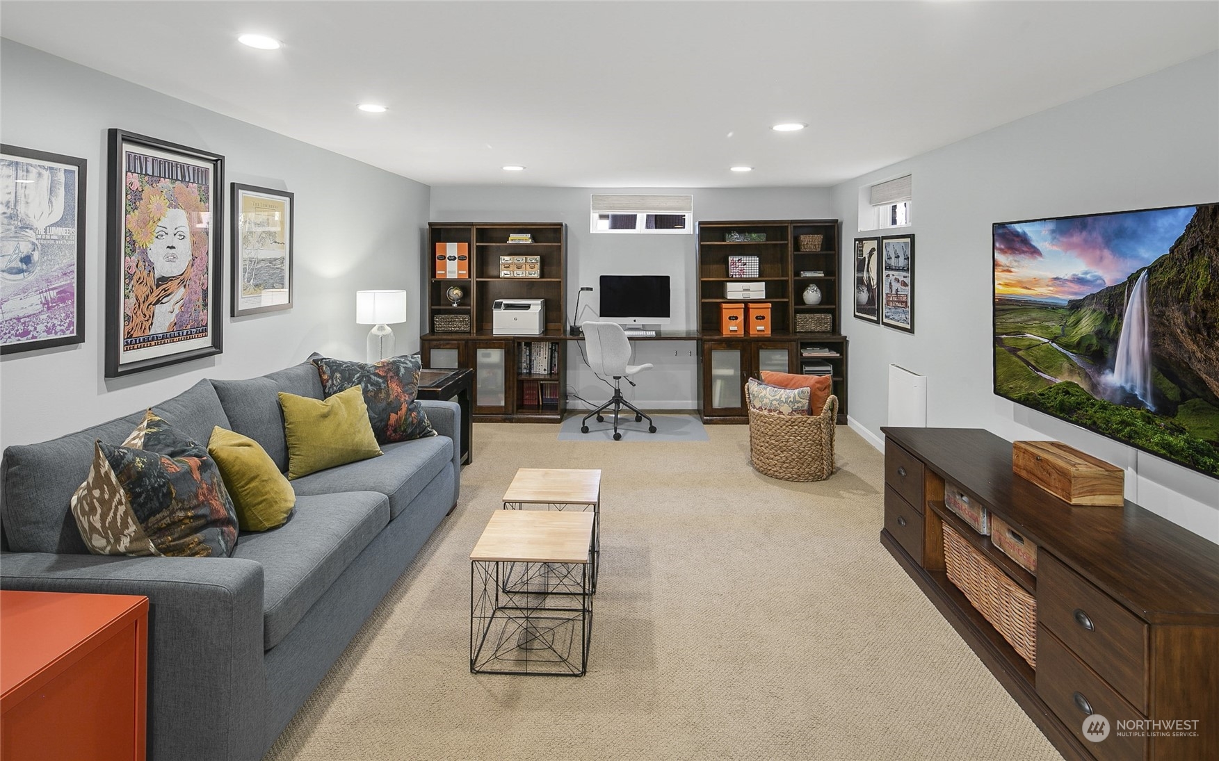 3837 Cascadia Avenue S