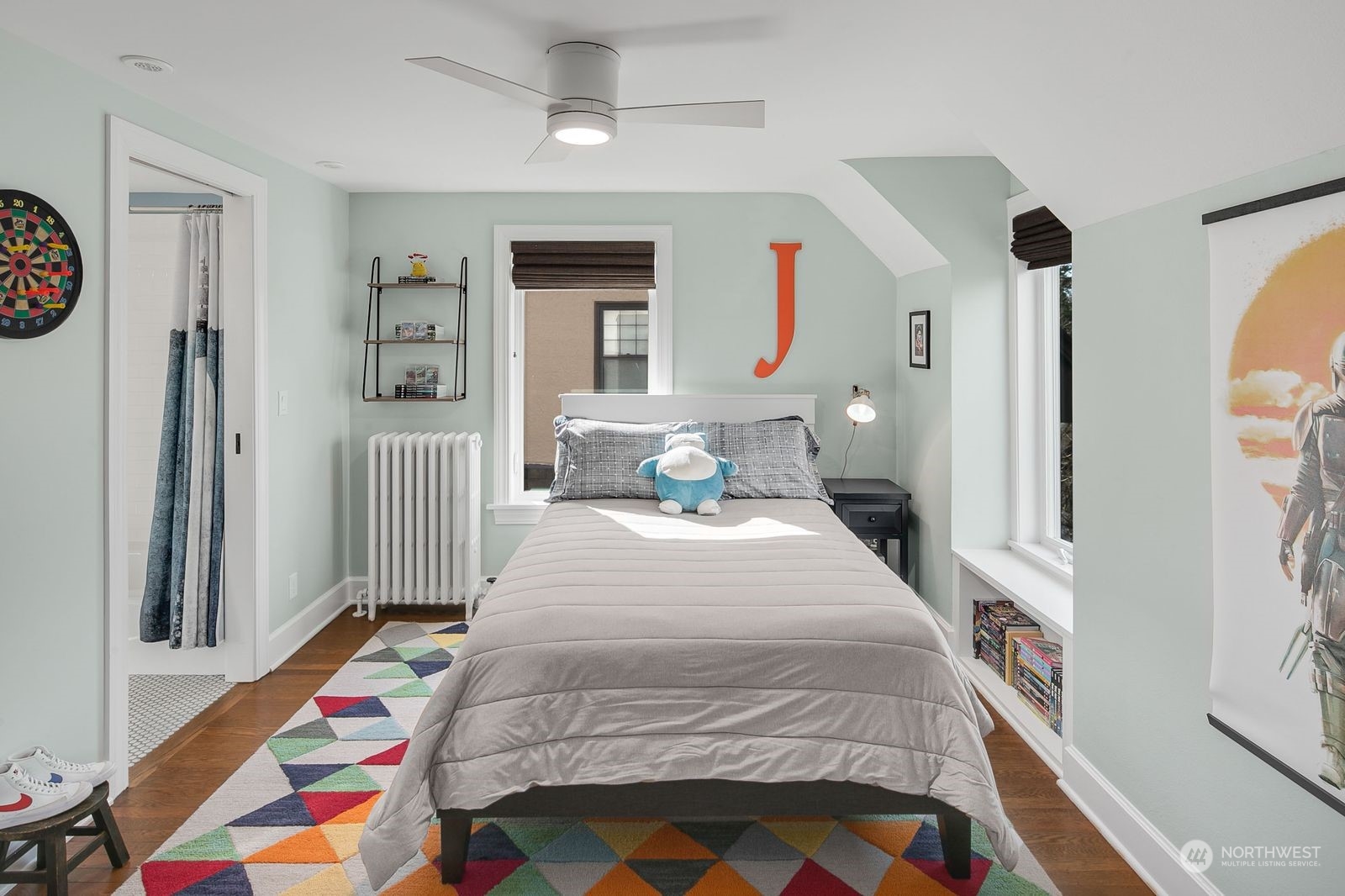 3837 Cascadia Avenue S