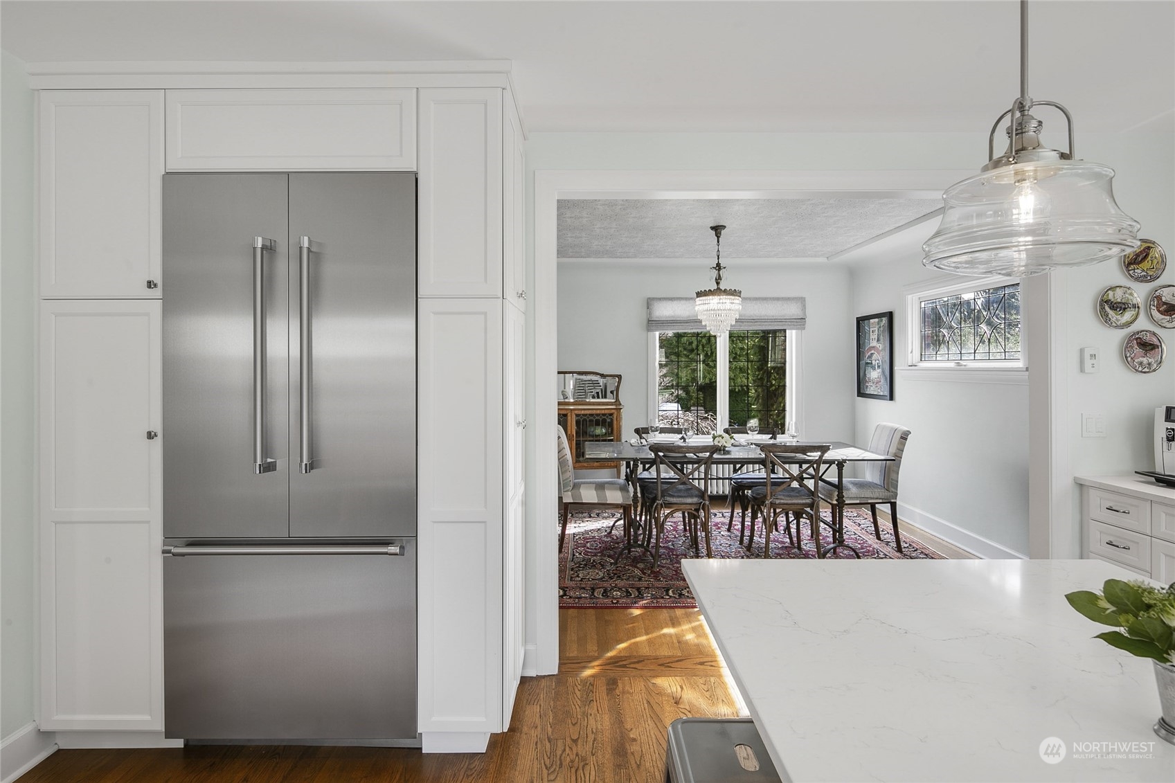 3837 Cascadia Avenue S