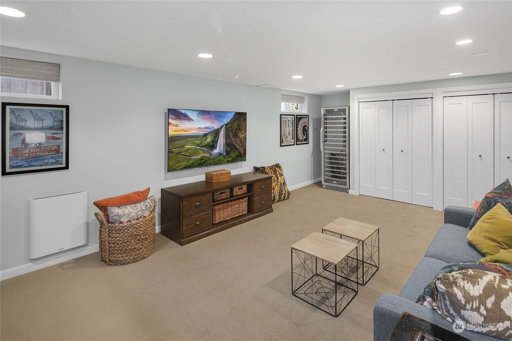 3837 Cascadia Avenue S