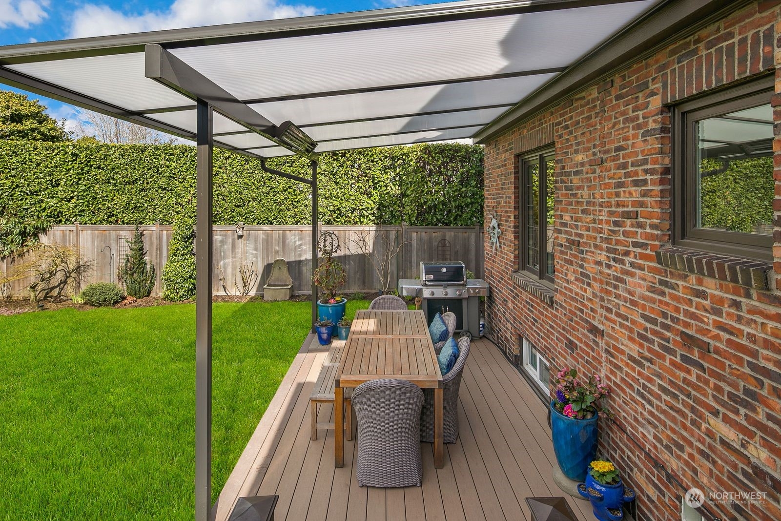 3837 Cascadia Avenue S