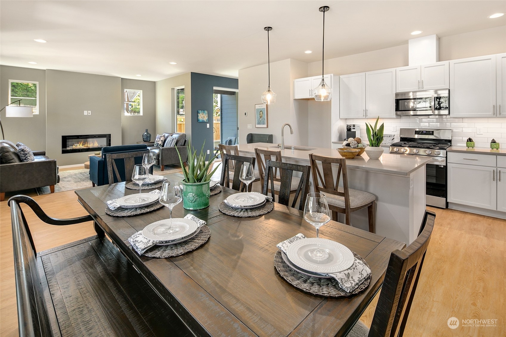 9924 6th Avenue SW Unit: 104