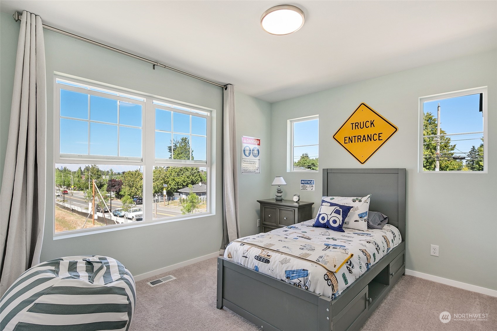 9924 6th Avenue SW Unit: 104