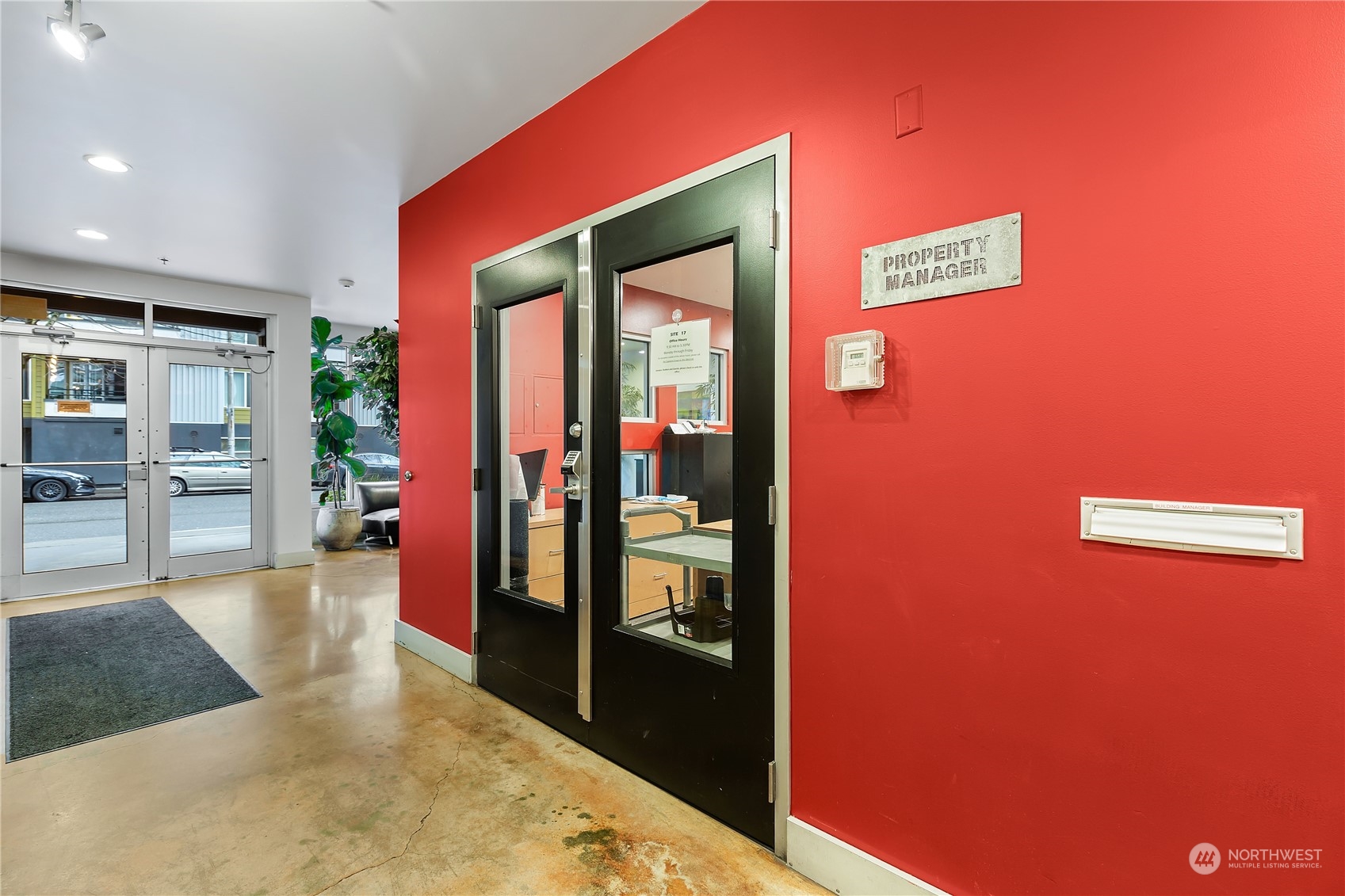 2440 Western Avenue Unit: 417