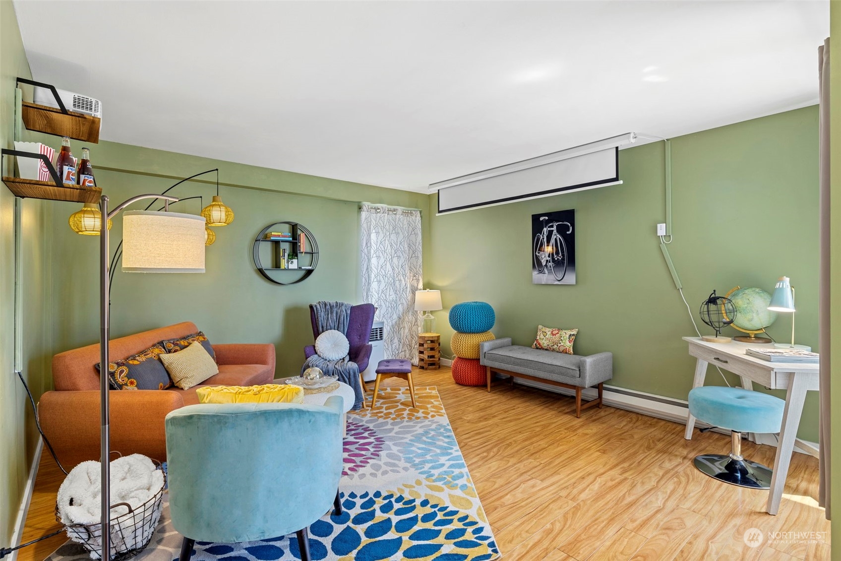320 Melrose Avenue E Unit: 606