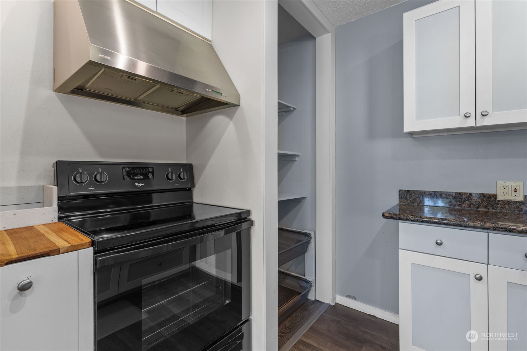 1560 S Ferdinand Street