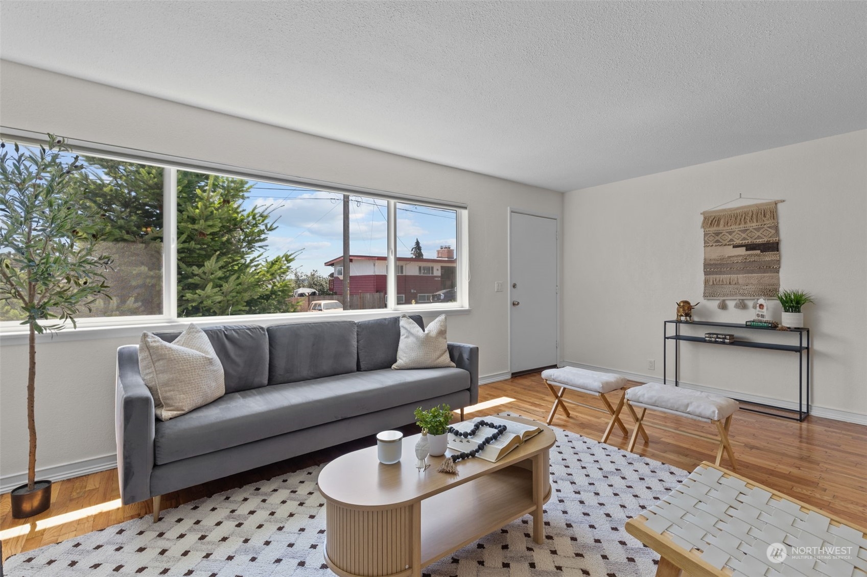 1560 S Ferdinand Street