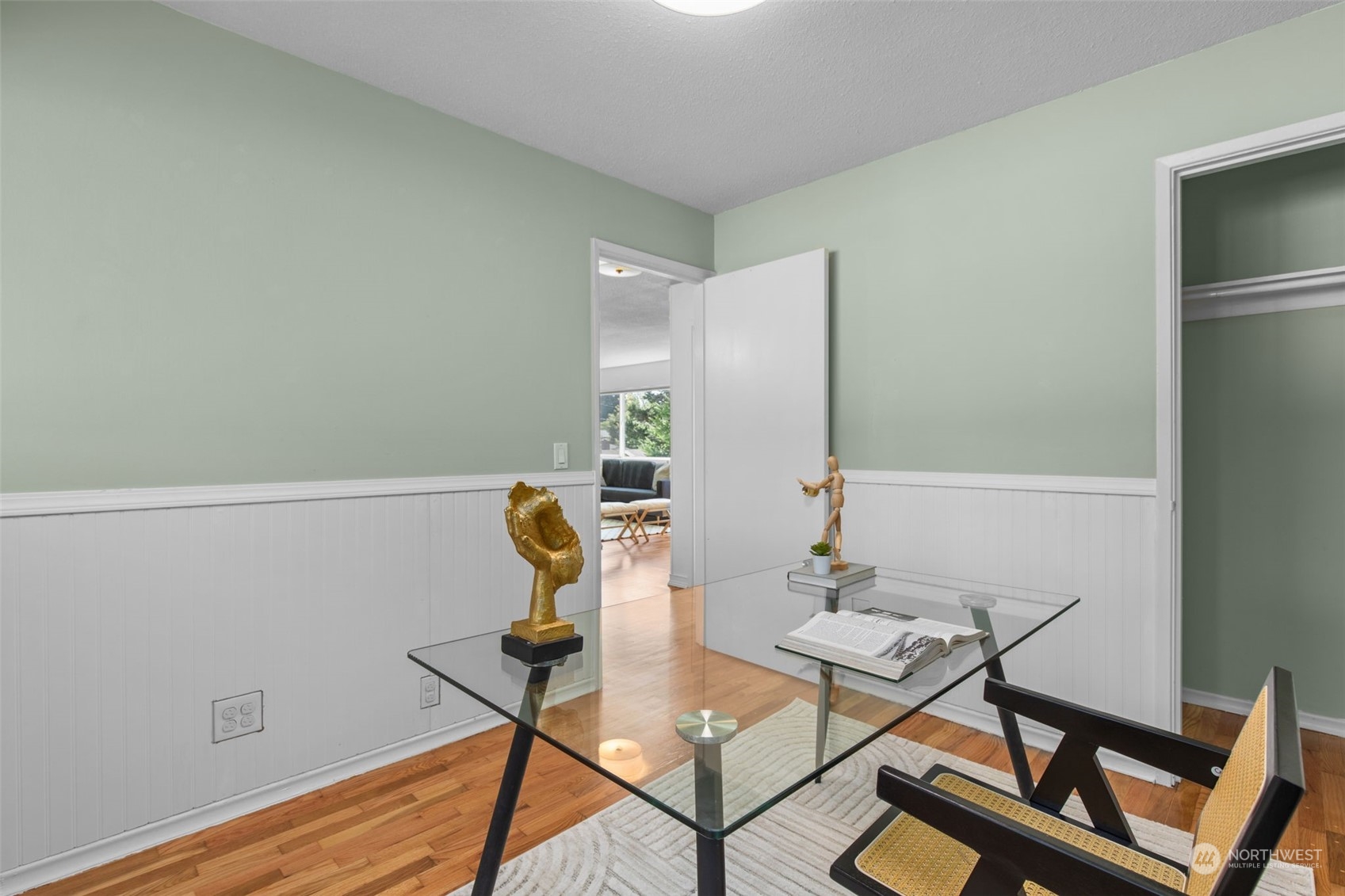 1560 S Ferdinand Street