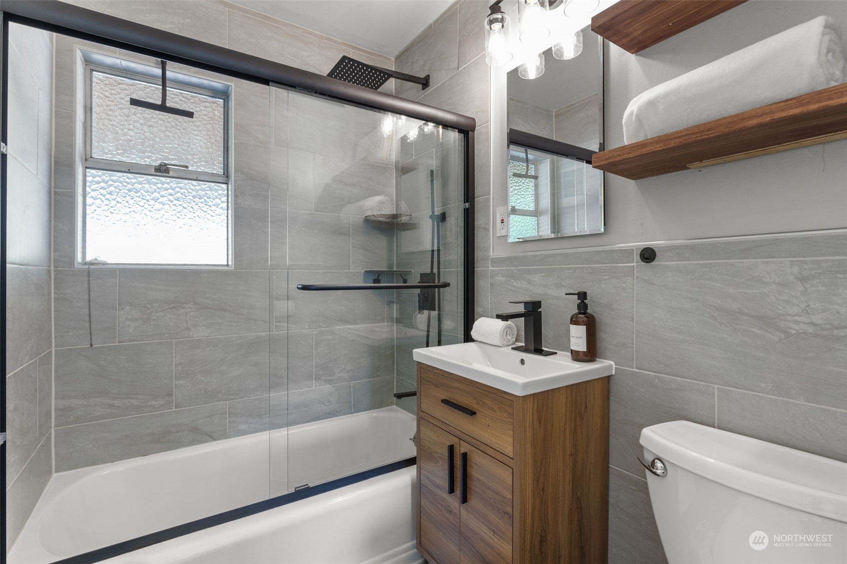 1560 S Ferdinand Street