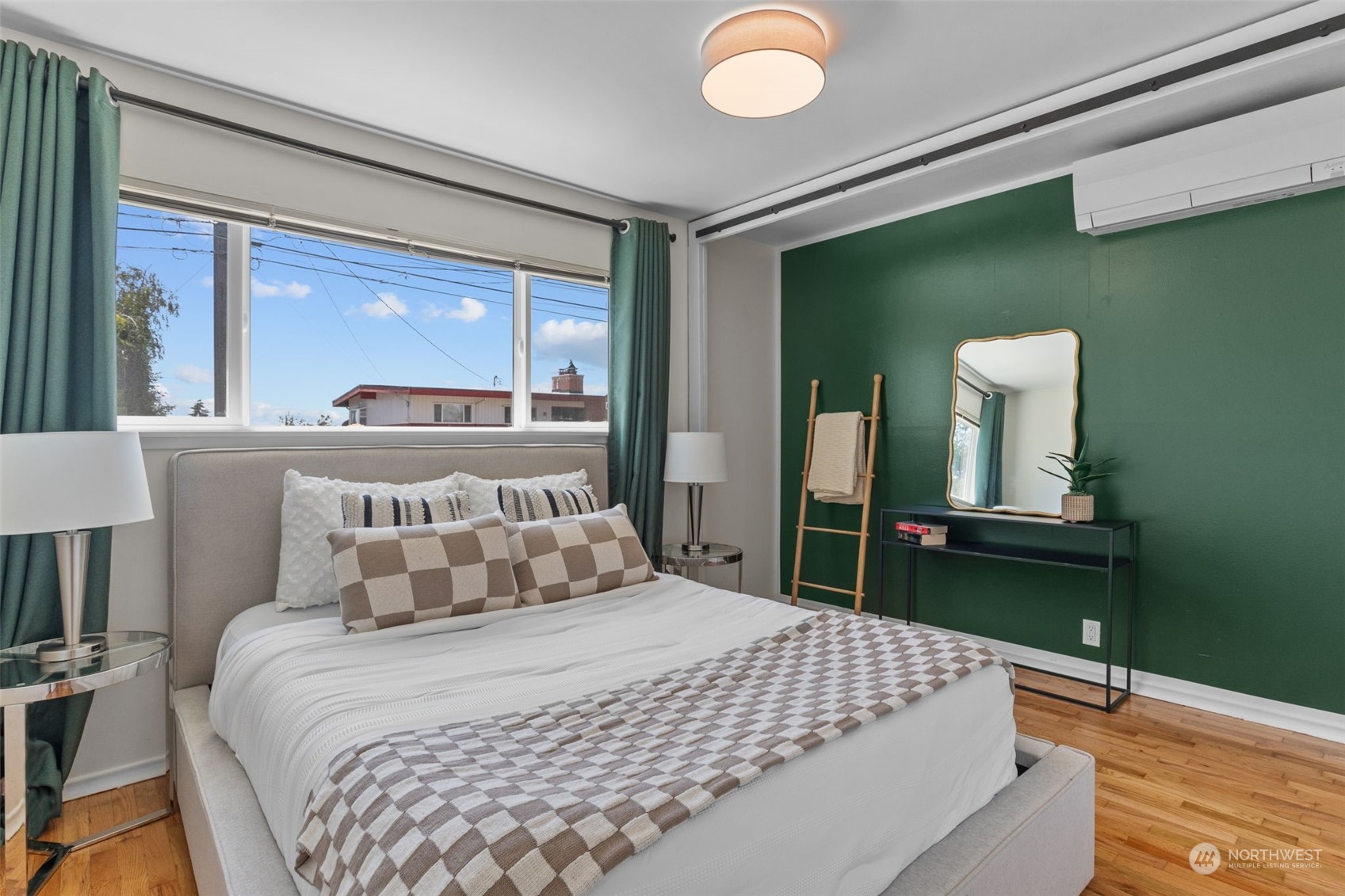 1560 S Ferdinand Street