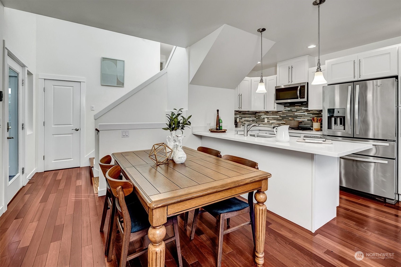 4625 S Frontenac Street