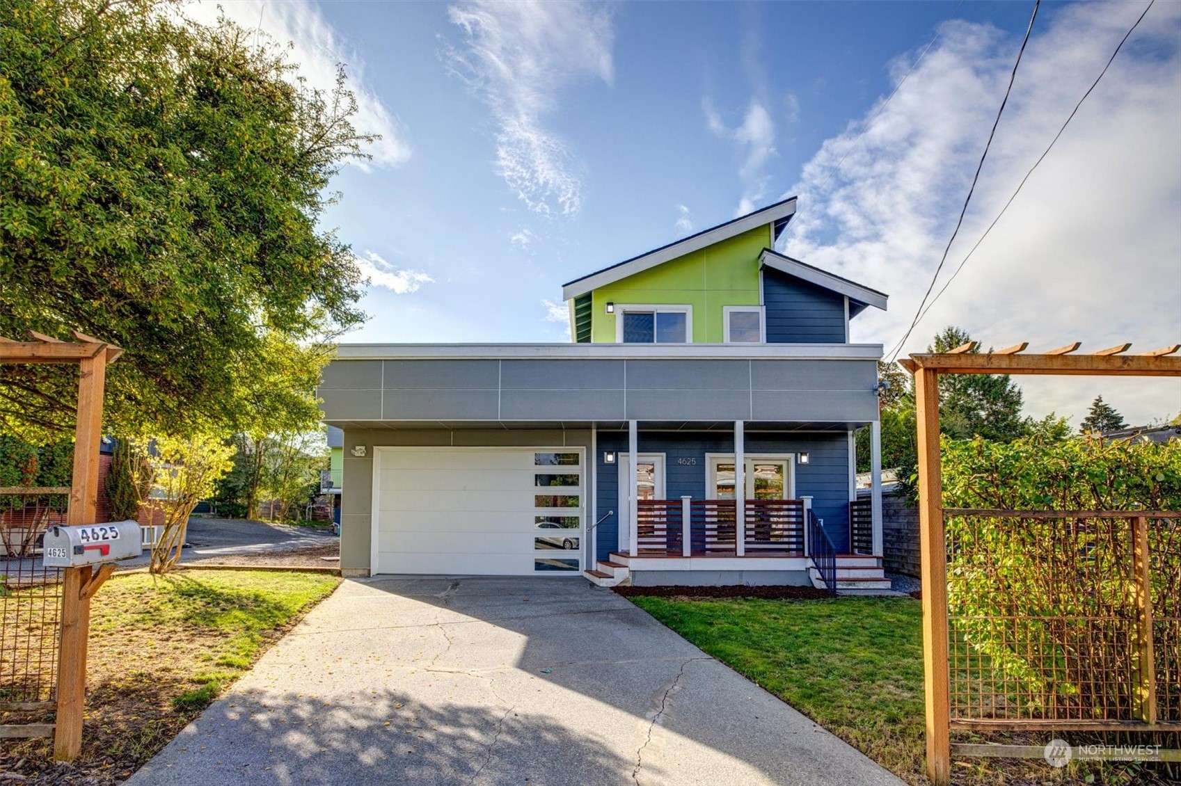4625 S Frontenac Street