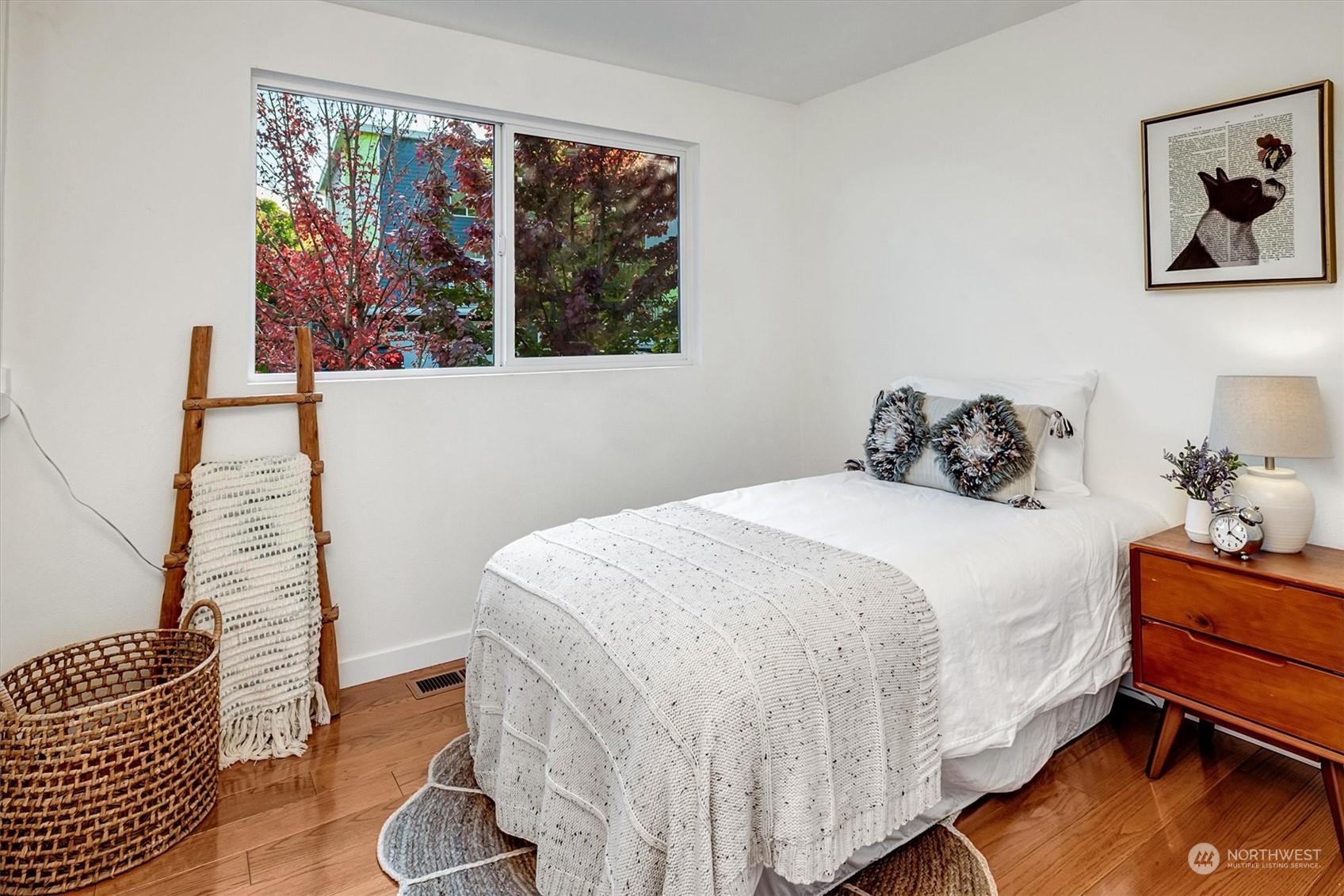 4625 S Frontenac Street