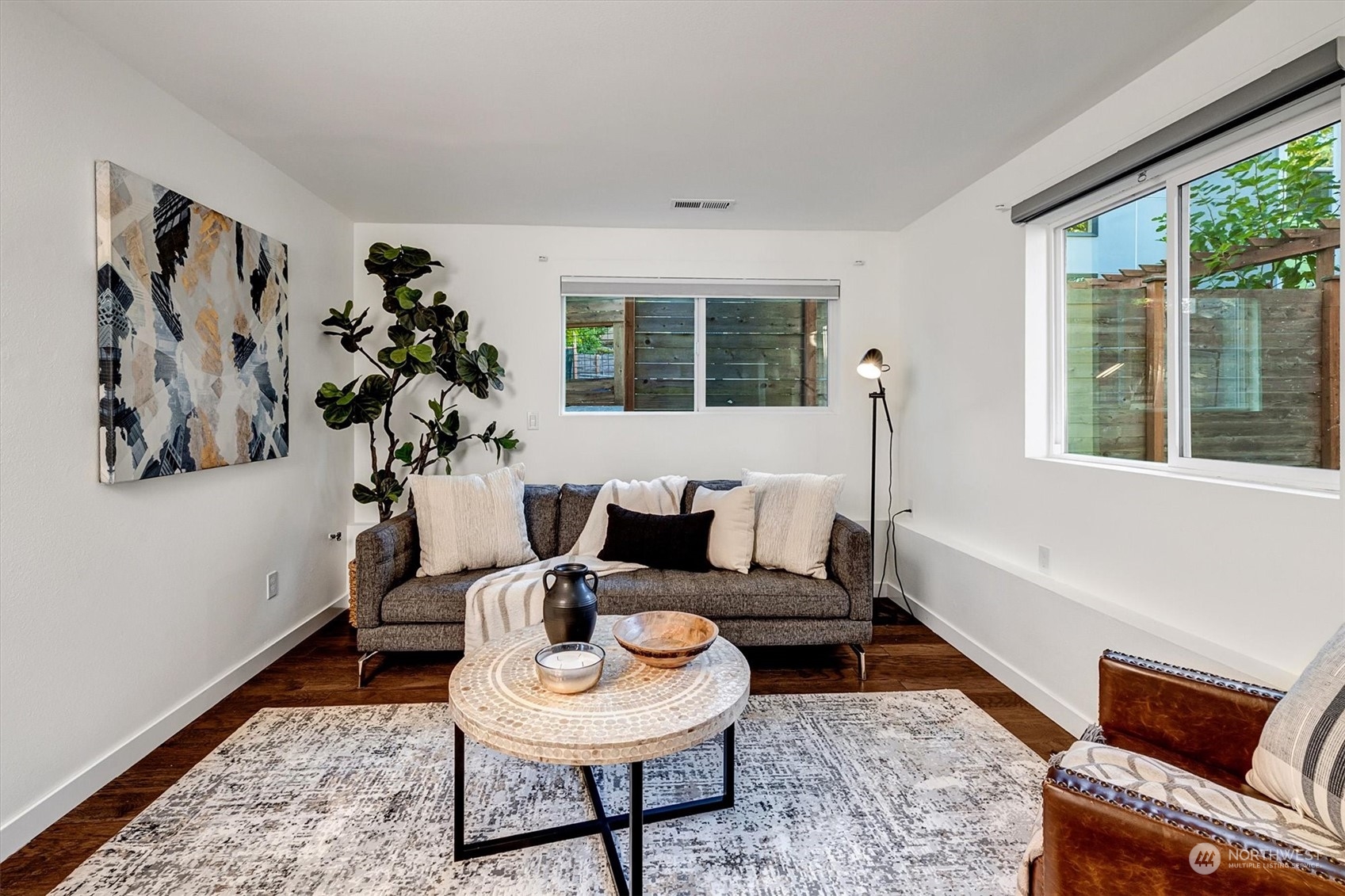 4625 S Frontenac Street