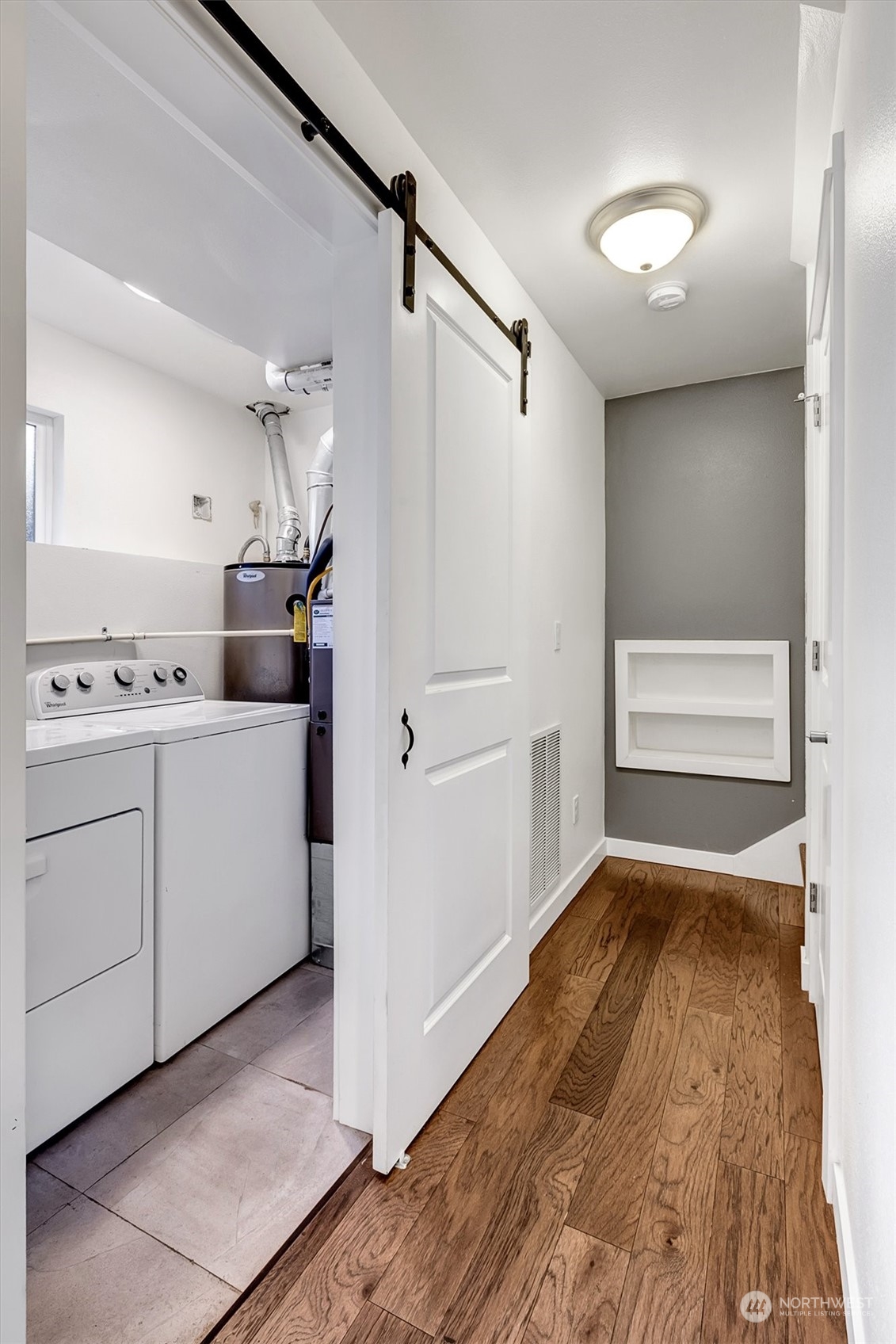 4625 S Frontenac Street