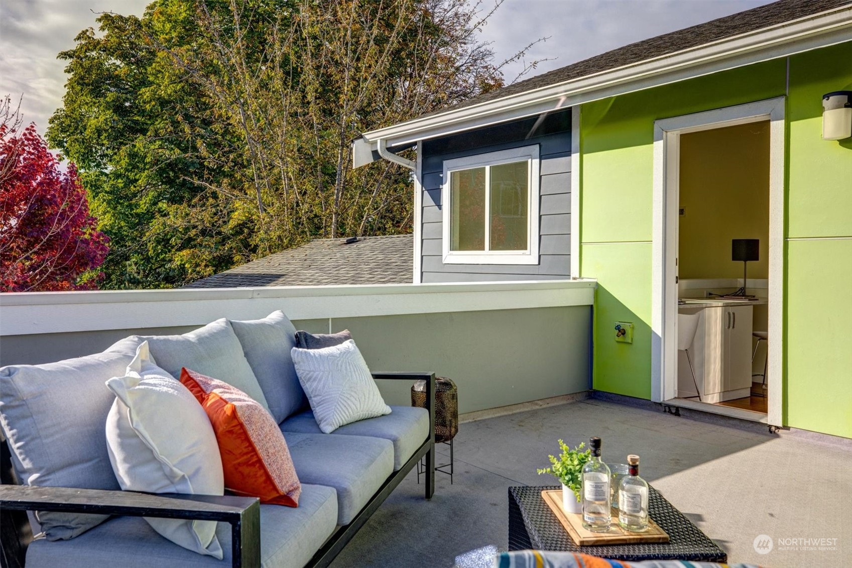 4625 S Frontenac Street