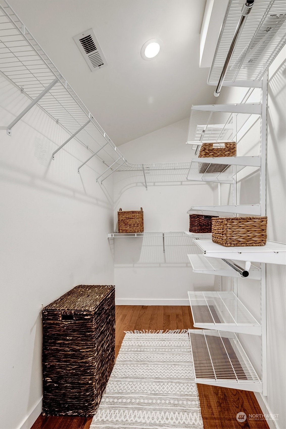 4625 S Frontenac Street