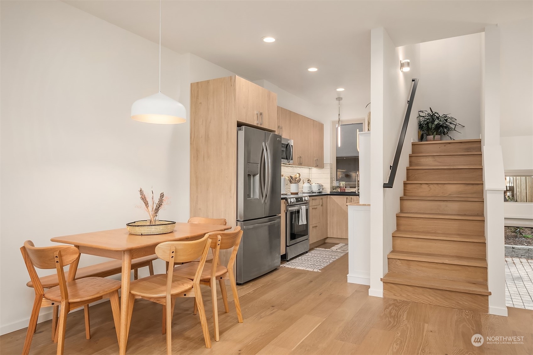 717 Belmont Place E Unit: A