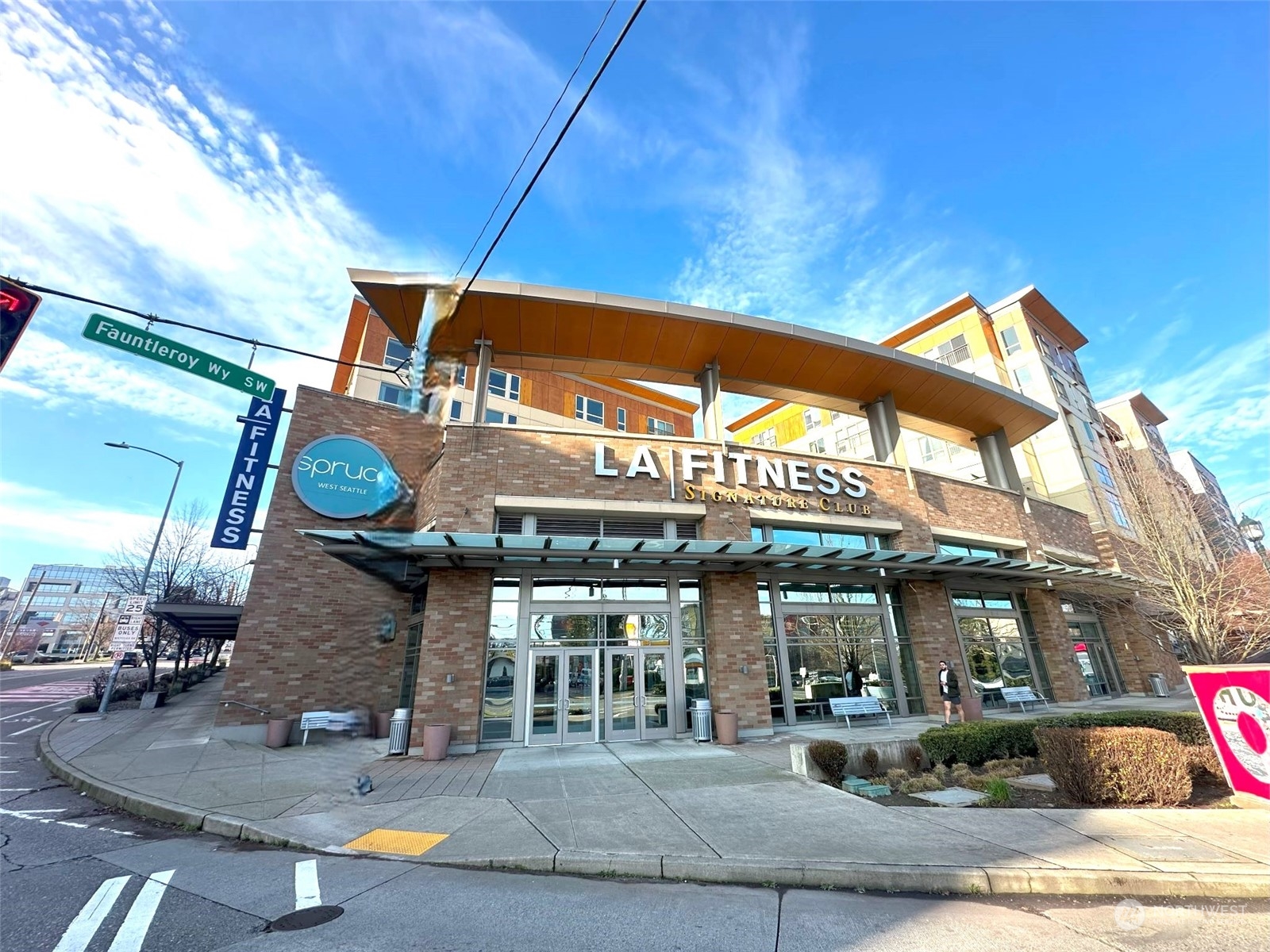 4831 Fauntleroy SW Unit: 107