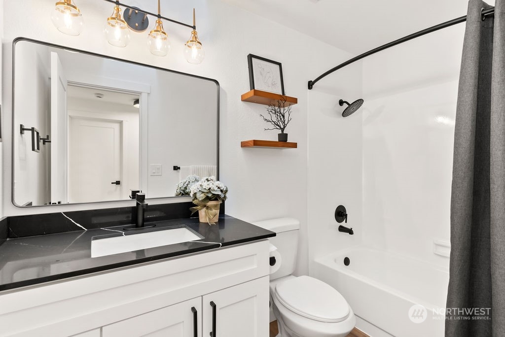 19819 138th Avenue SE