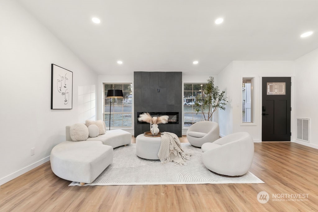 19819 138th Avenue SE