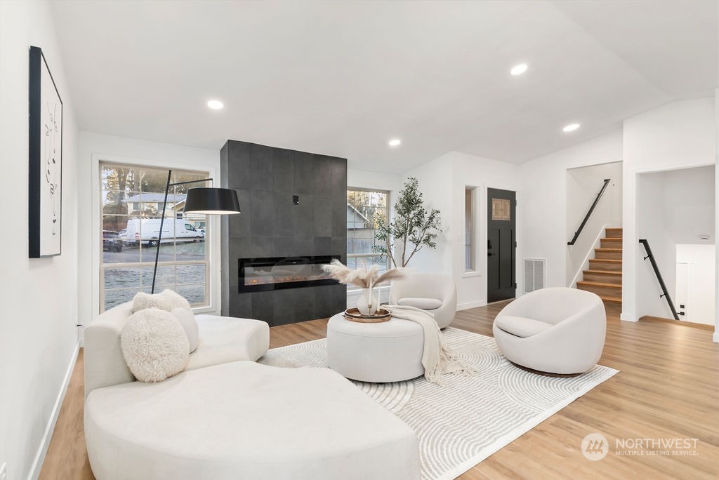 19819 138th Avenue SE