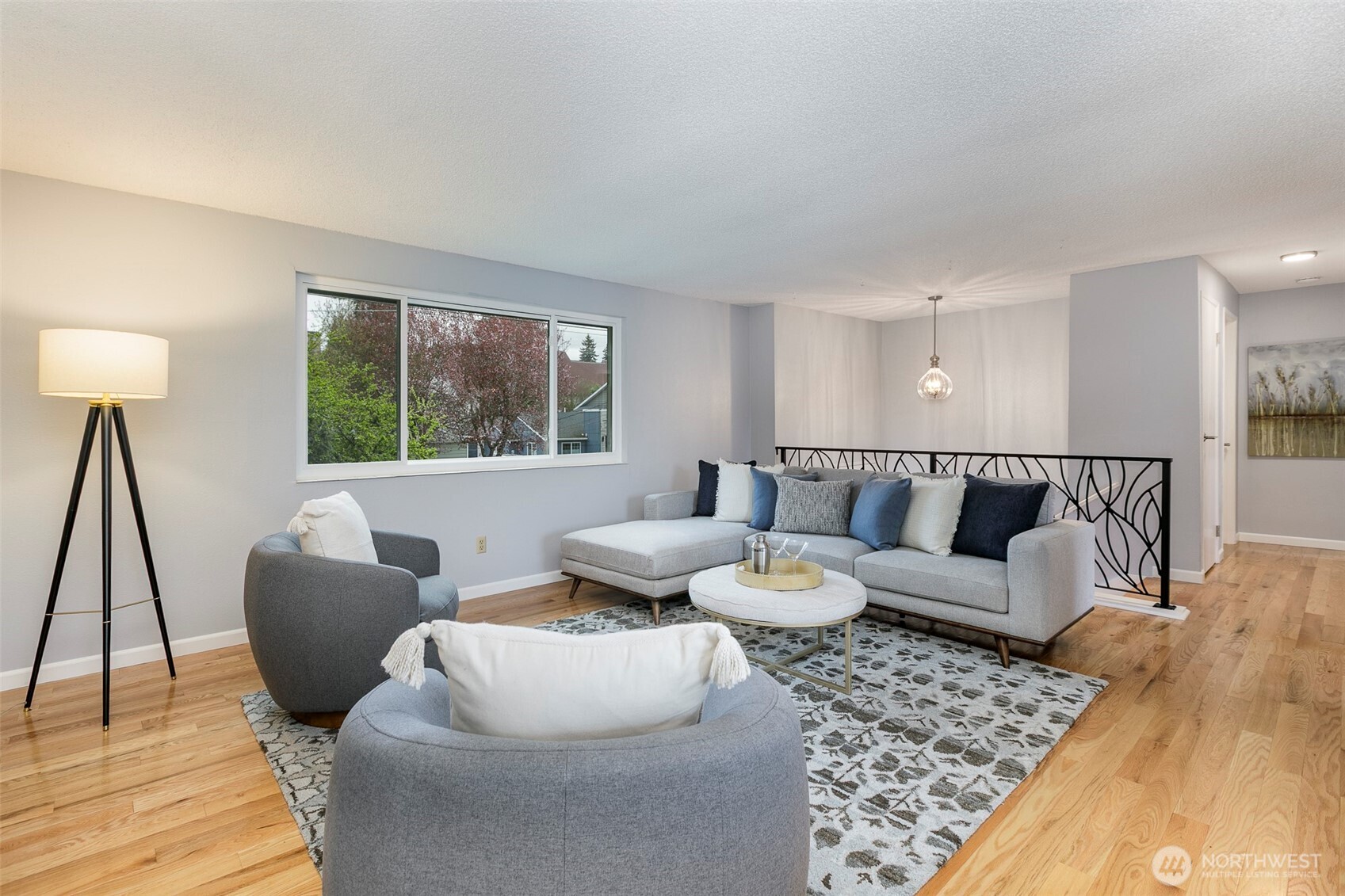 9539 Palatine Avenue N