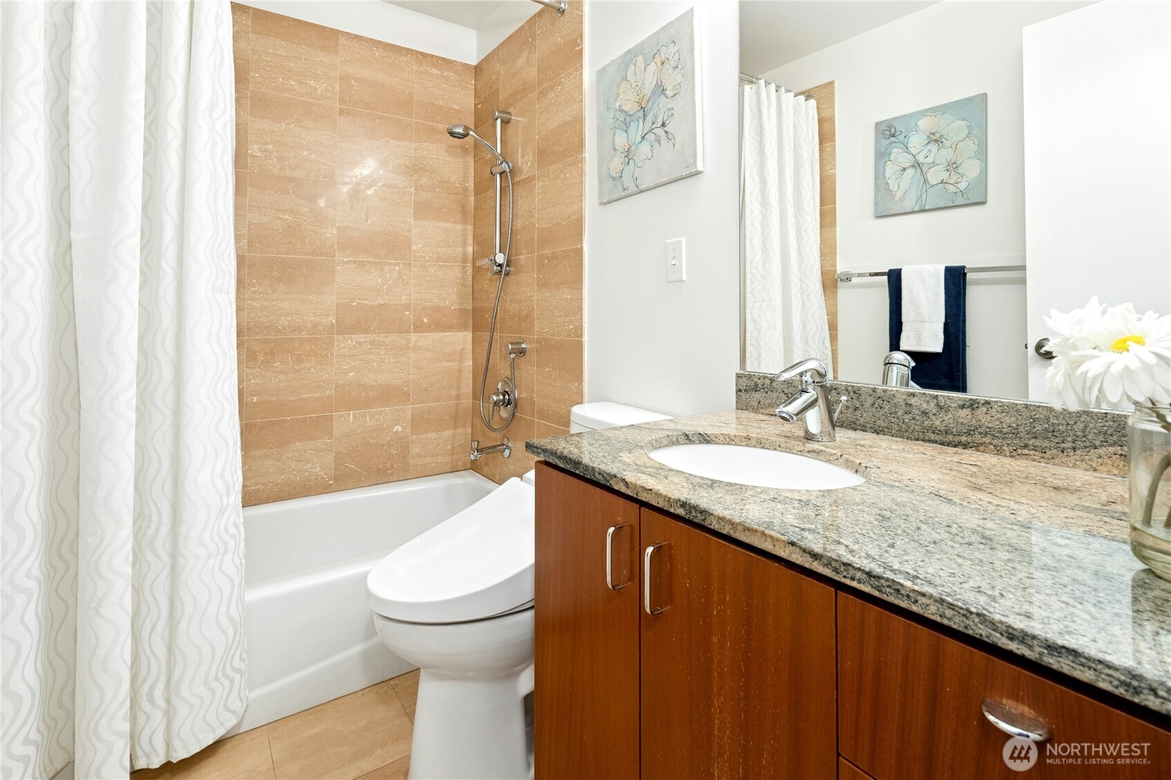 4432 S Kenyon Street