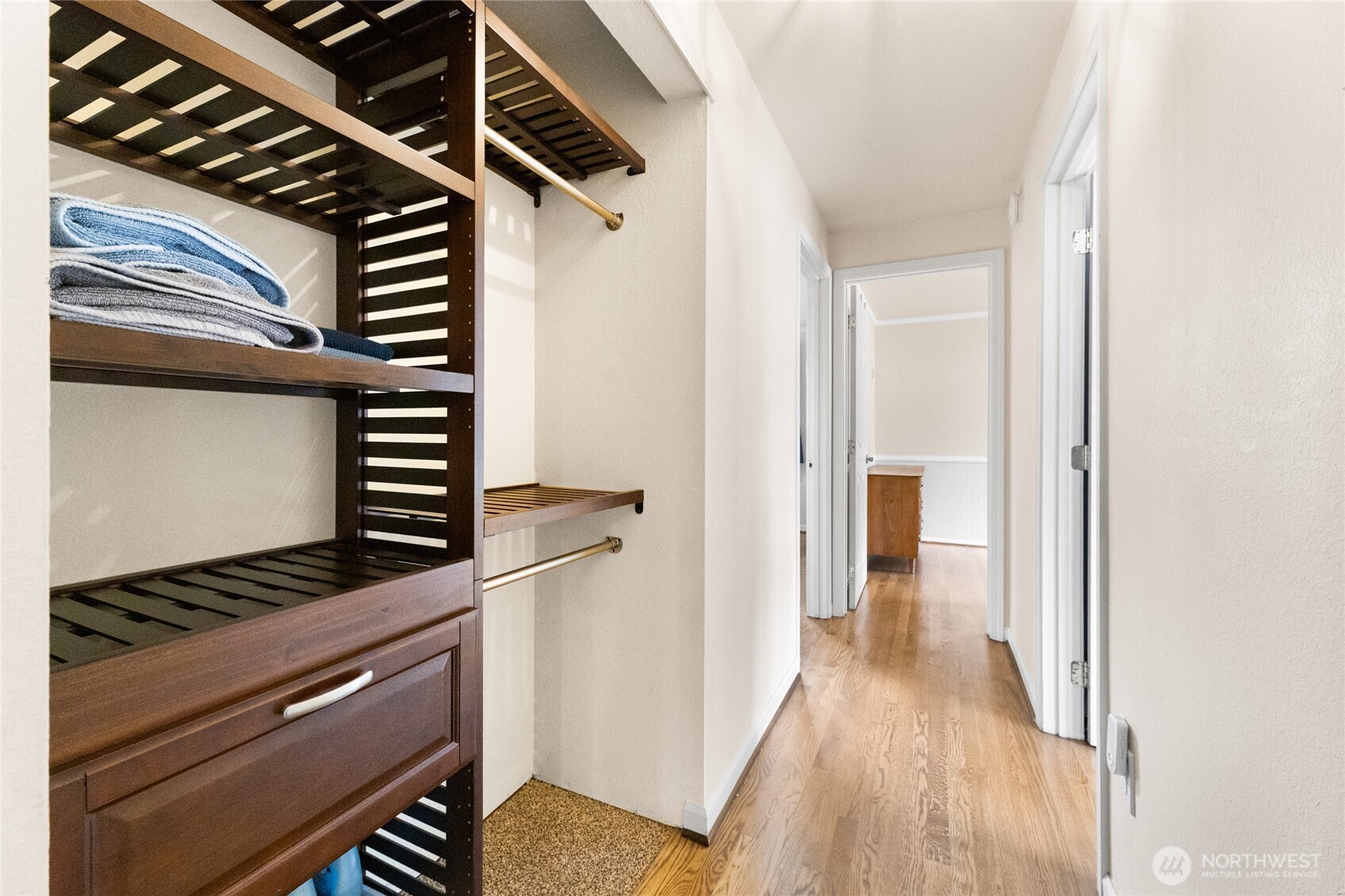 2902 Scenic Drive SE