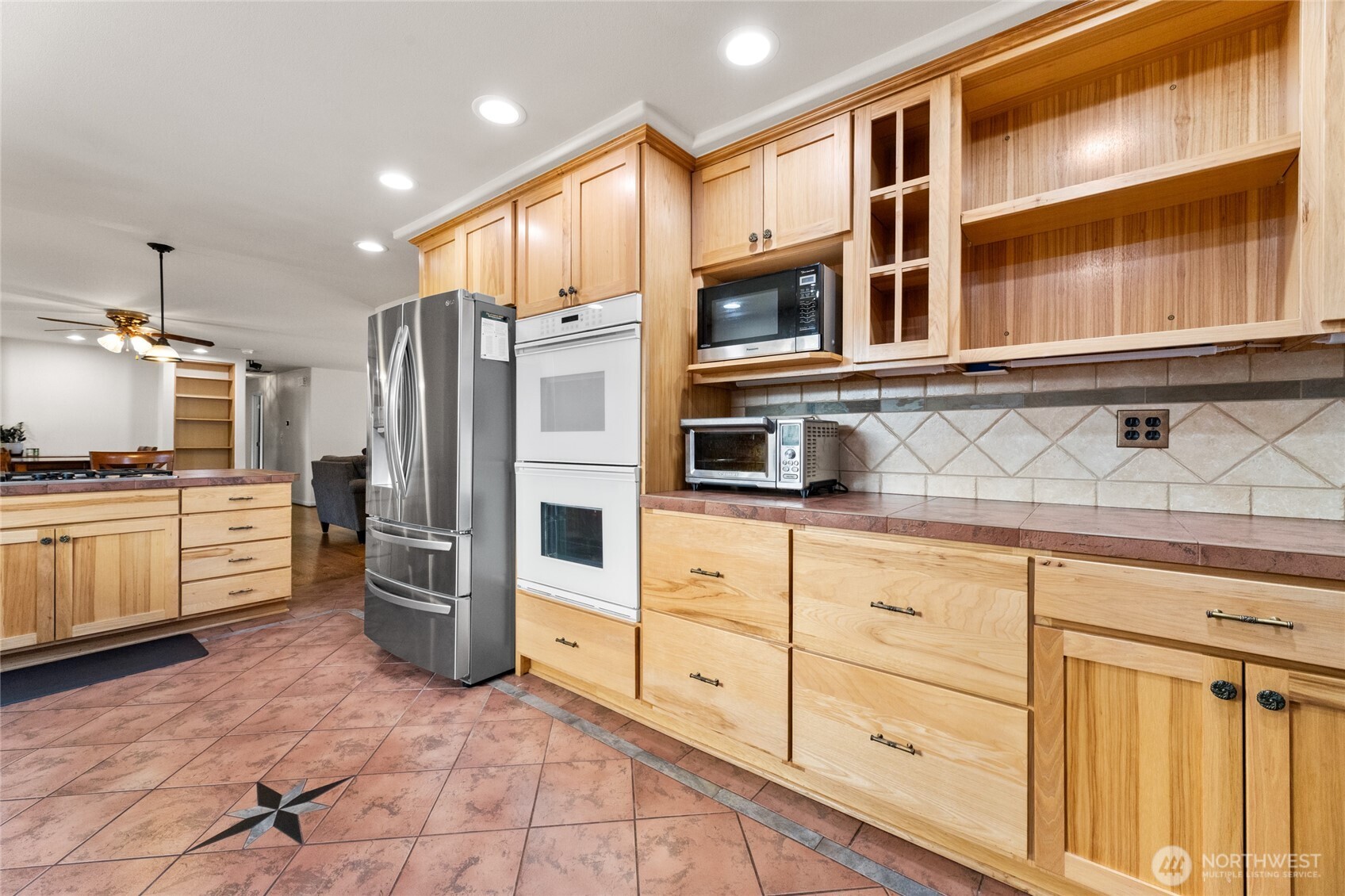 2902 Scenic Drive SE