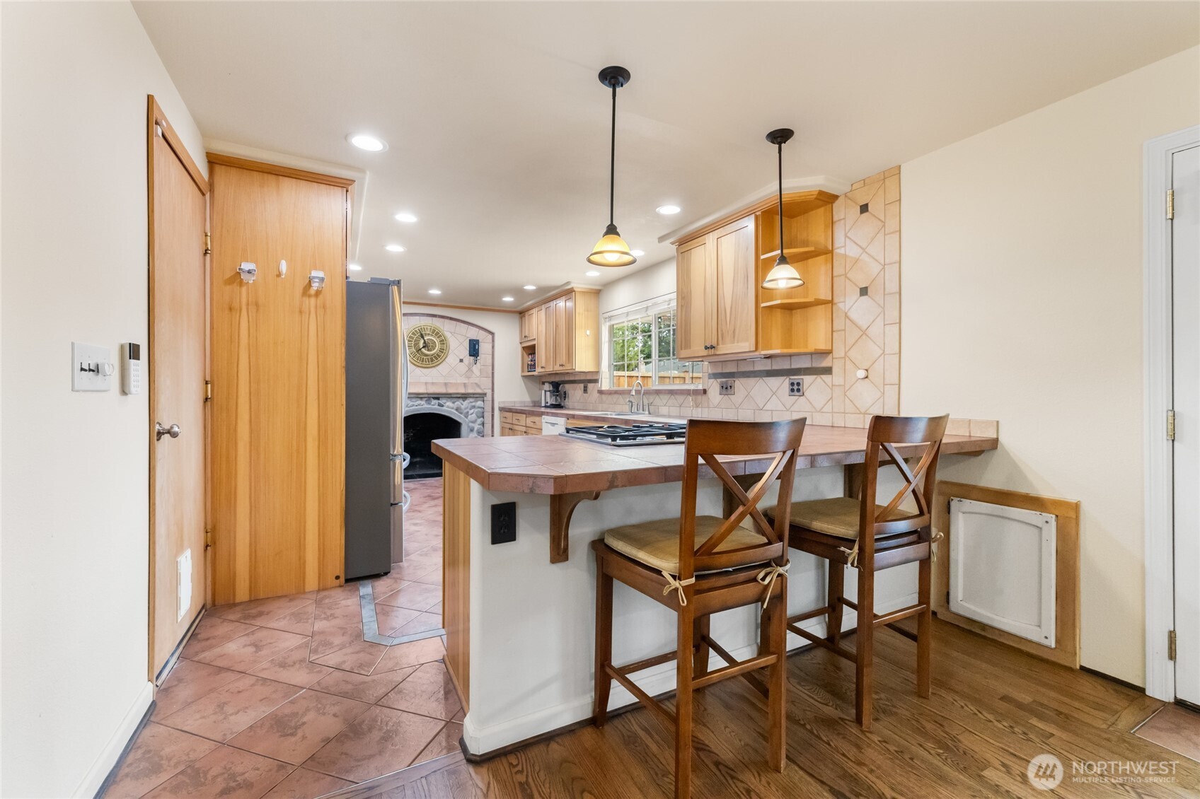 2902 Scenic Drive SE