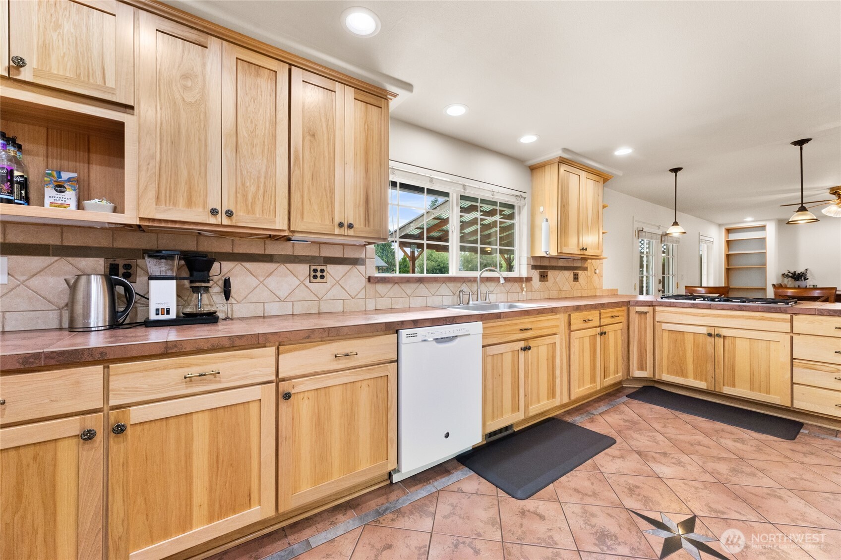 2902 Scenic Drive SE