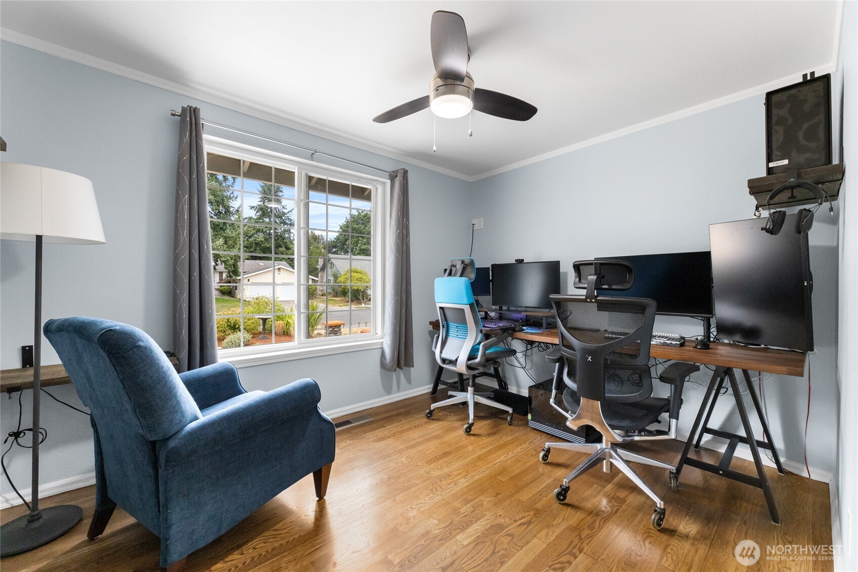 2902 Scenic Drive SE