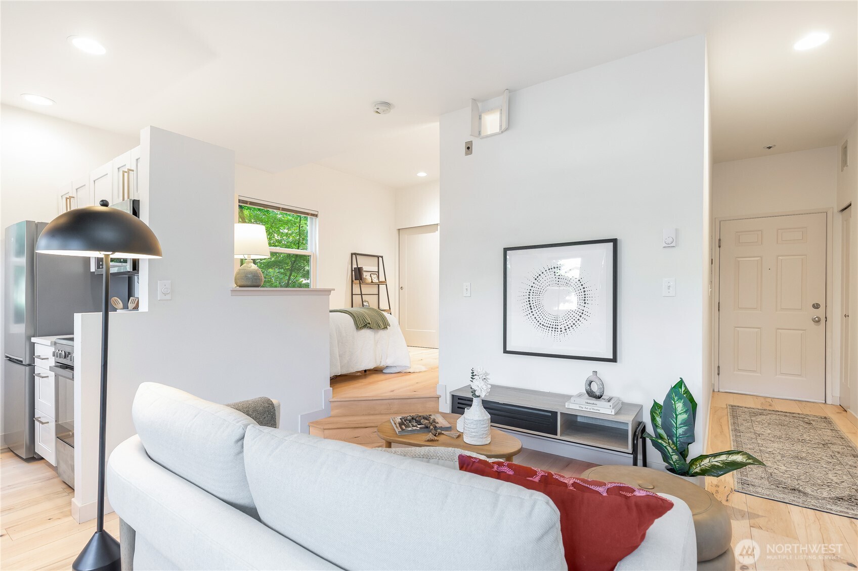 4530 Meridian Avenue N Unit: N1