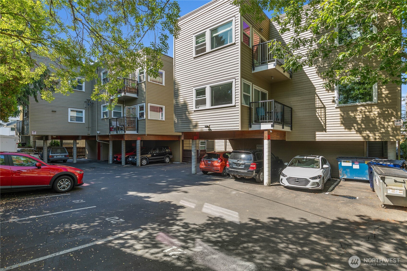 4530 Meridian Avenue N Unit: N1